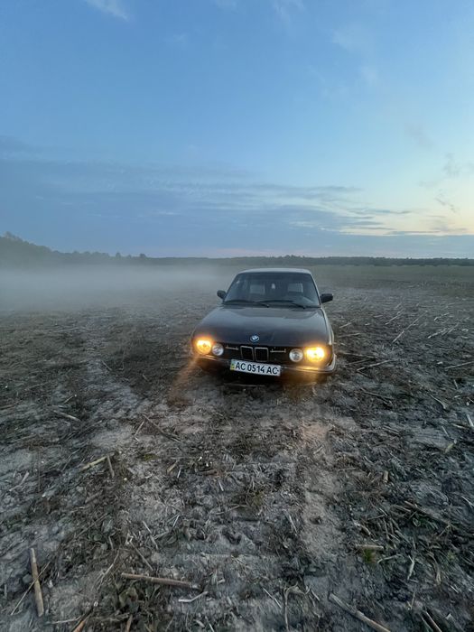 продам бмв е28 м.Ковель