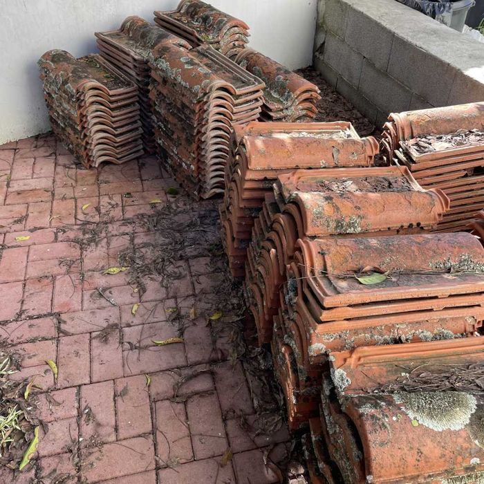 200 Telhas usadas modelo exclusivo lusoceram