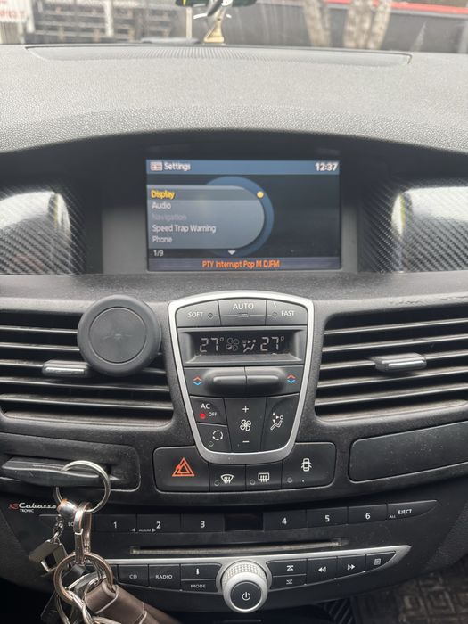 Ranault Laguna3 гарний стан