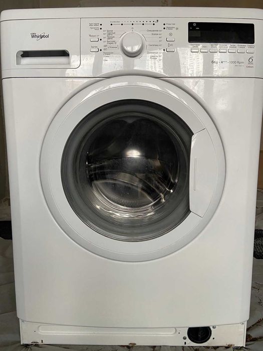 Стиралка Whirlpool  model AWS 63013