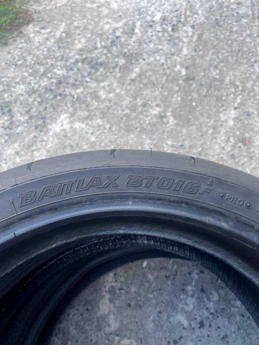 Мотошина Bridgestone Battlax BT016 F 120/70 R17 гума мото