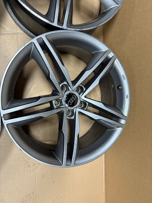 5x112 AUDI 8Jx19 ET30 66,6 A4 A6 B C 6 7 8 9 felgi aluminiowe