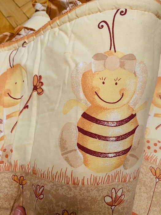 Продаю м‘які бортики на зав‘язці в дитяче ліжко