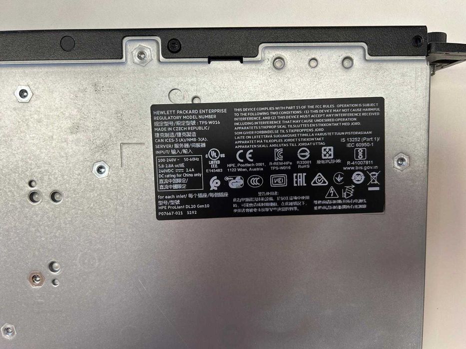 Servidor HPE ProLiant DL20 Gen10 – Xeon E-2236, 32GB RAM, 4TB HDD