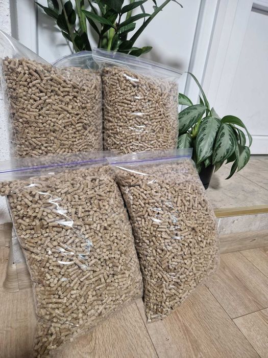 Наповнювач,гранули, біотуалет для домашніх тварин.