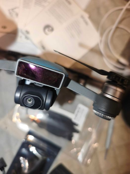Dron DJI Spark komplet i 3 baterie