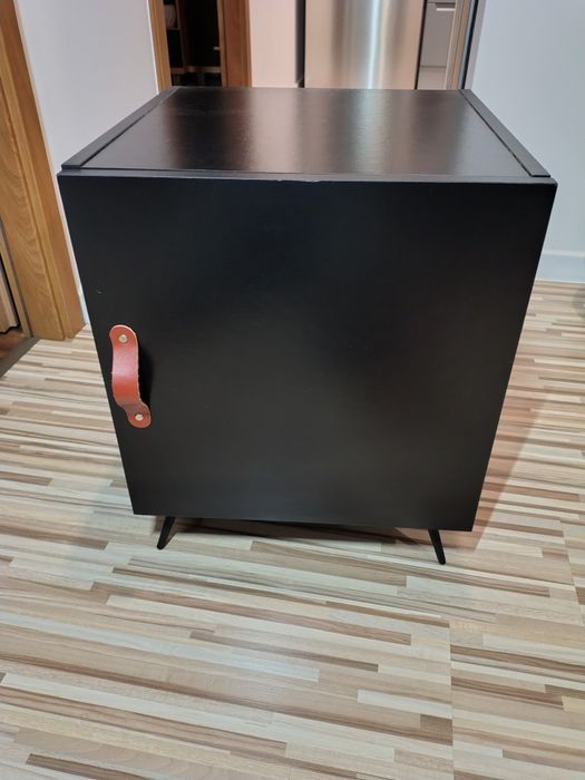 Szafki nocne 2 sztuki