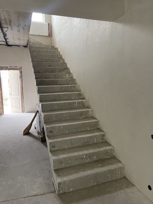Продажа Дома   2 этажа  86.000