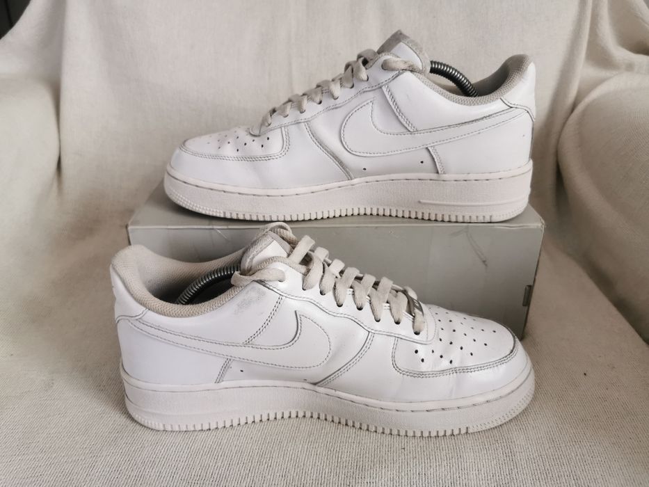Nike Air Force 1 '07 buty sportowe sneakersy 42,5