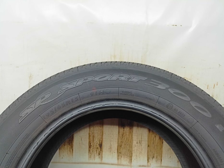 Dunlop SP Sport 300E 195/65/15 05r. 91H 7,7mm (3705)
