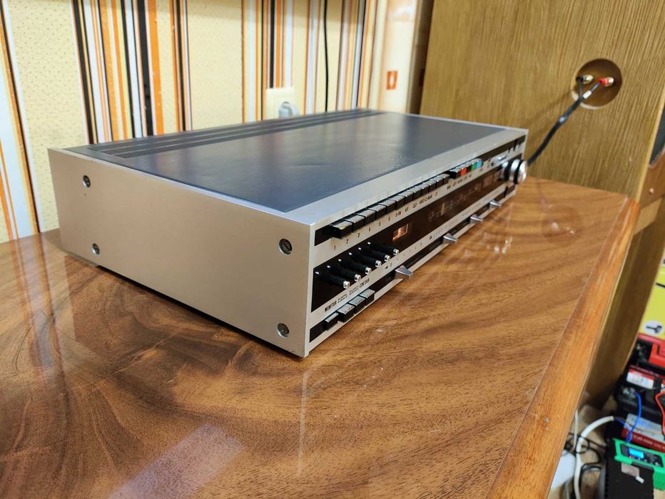 Усилитель ресивер Nordmende 7500ST, стрелочные индикаторы, 11кг звука