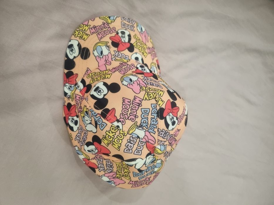 Chapéu de menina 3/4 anos em muito bom estado