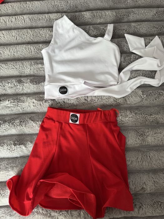 Танцювальний костюми