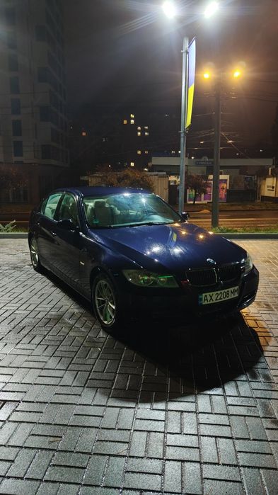 Продам bmw e90 318і