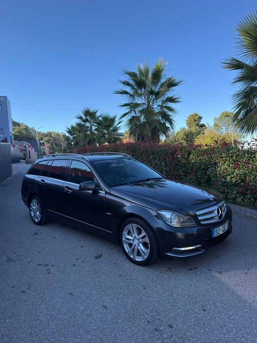Mercedes-Benz C 220