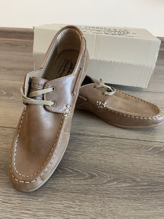 Туфлі кожані бежеві levis
