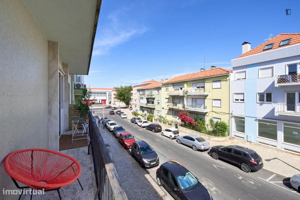 Quarto - localizado em Alvalade Lisbon