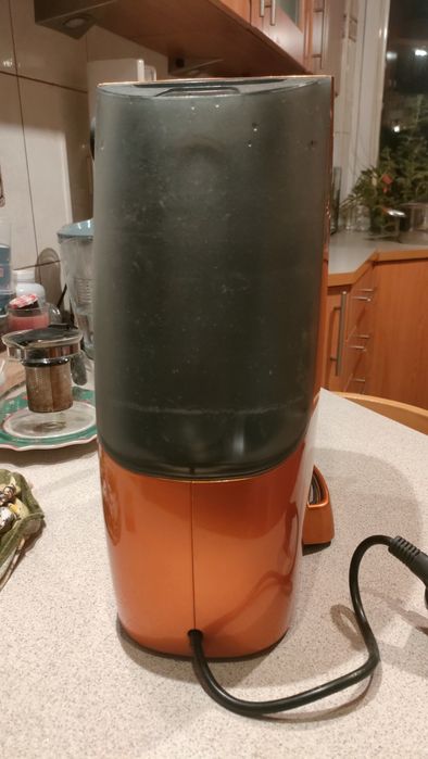 Ekspres do kawy Tchibo Cafissimo na kapsułki