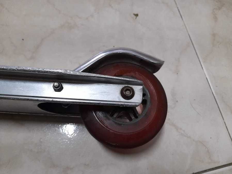 Trotinete Razor desdobravel, excelente preco!