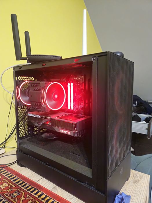 Komputer do gier R7 7800x3d, rtx4070 + peryferia(opis)