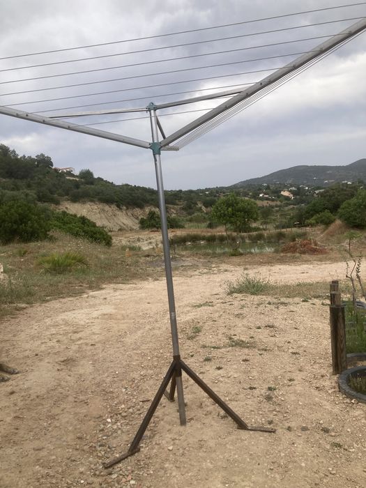 Estendal roupa em aluminio com tripe