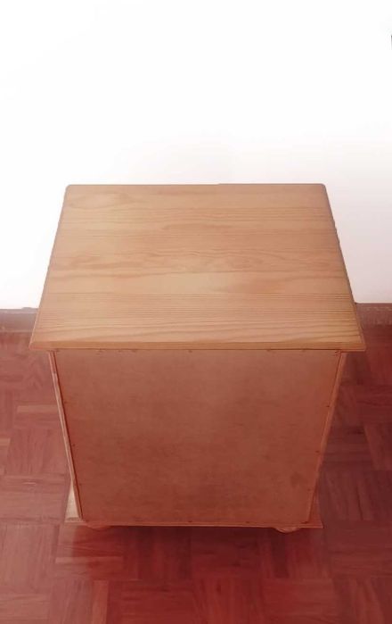 Mesa-de-Cabeceira Móvel Apoio Madeira Maciça