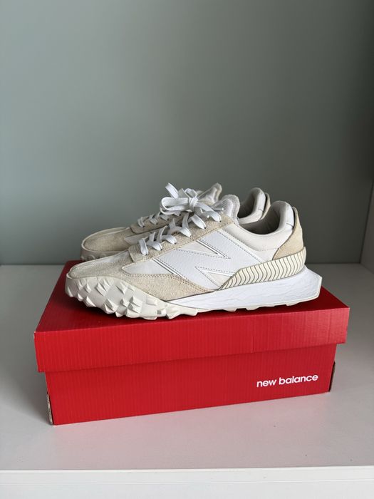 Кросівки New Balance 42 розмір