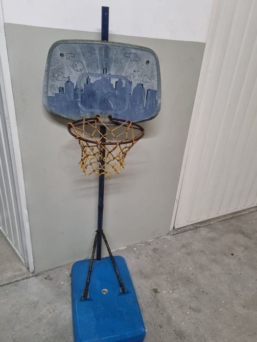 Cesto de basquete infantil