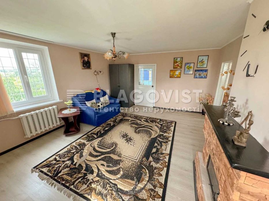 2-поверховий будинок Вишеград Бучанський  Київська обл 30 км від Києва