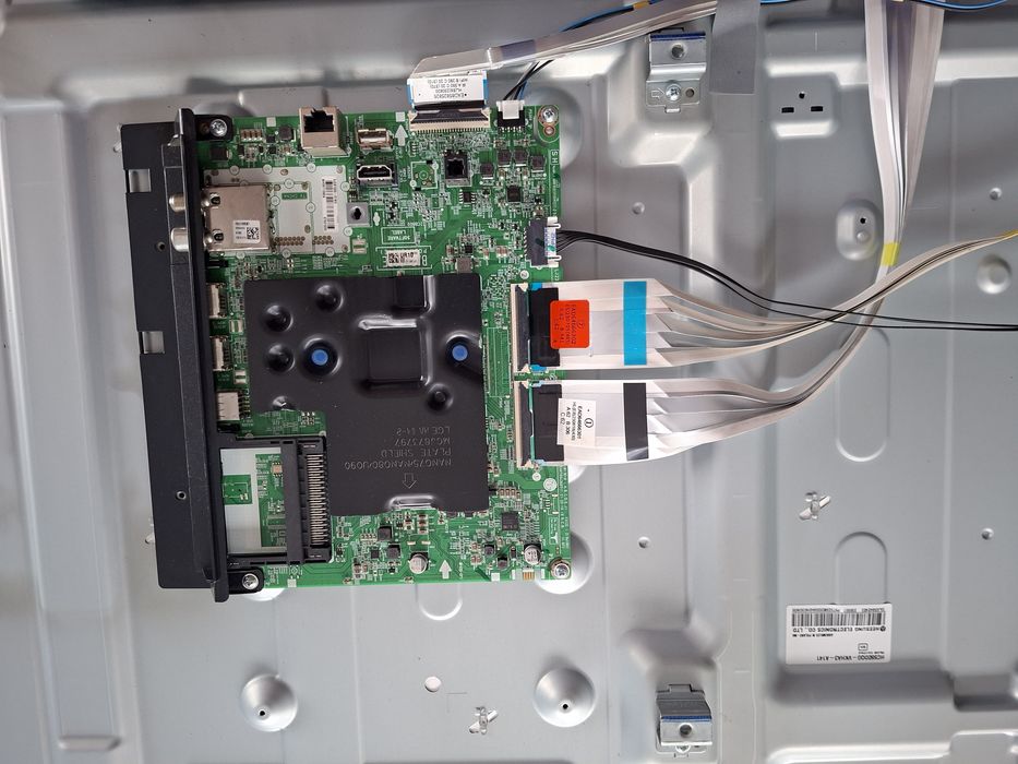 LG 55UR781C0LK częsci płyta główna