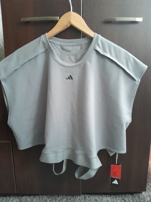 Новий кроп-топ  "Adidas" розмір XL
