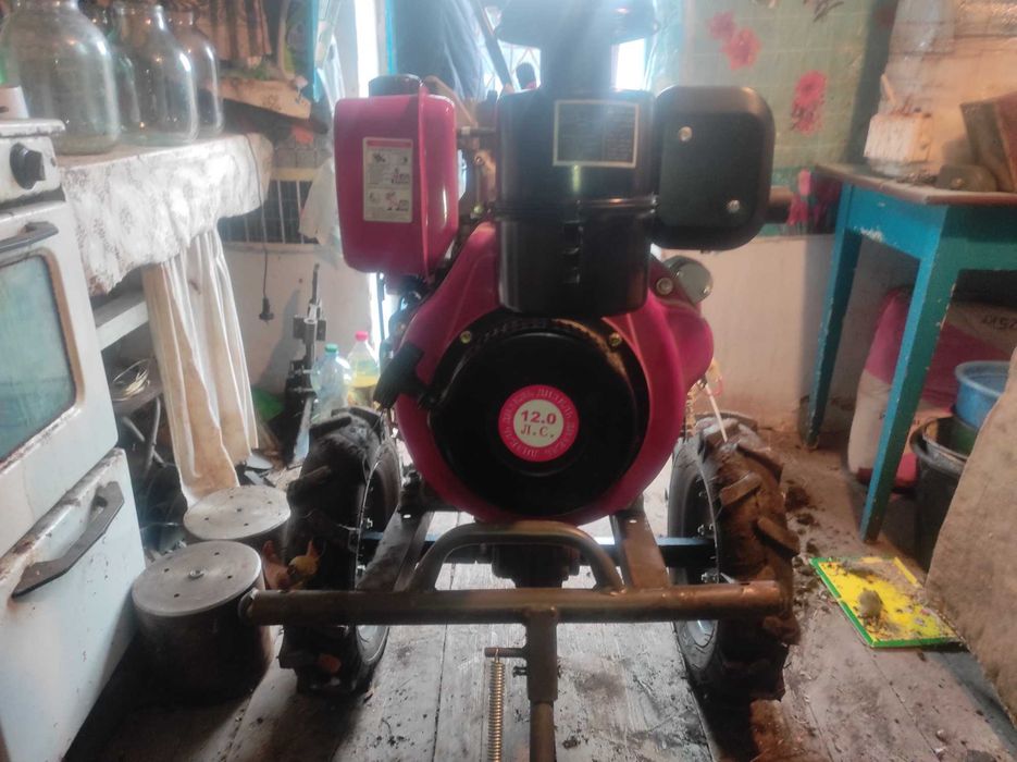 Мотоблок Weima дизель 12лс.