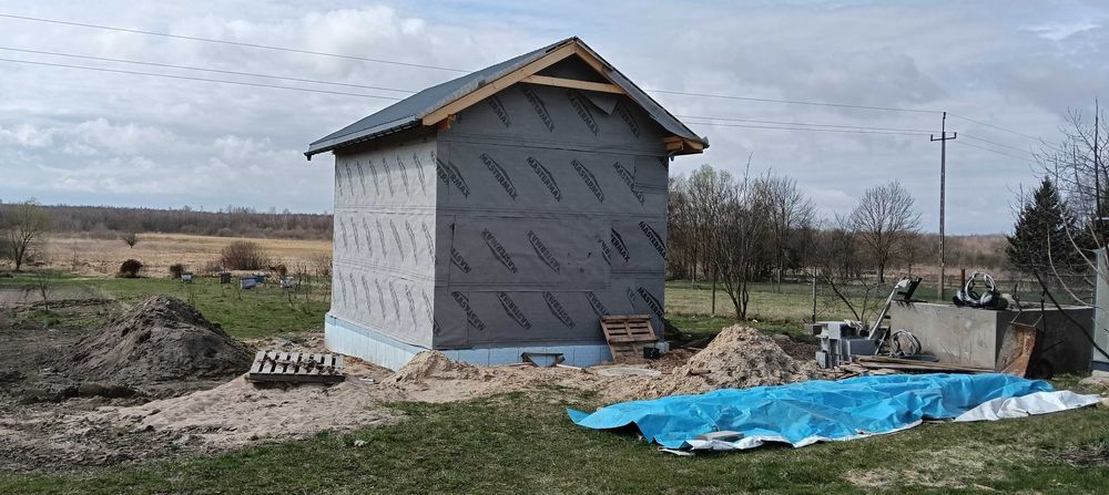 Domek  szkieletowy (2025) do rozebrania.