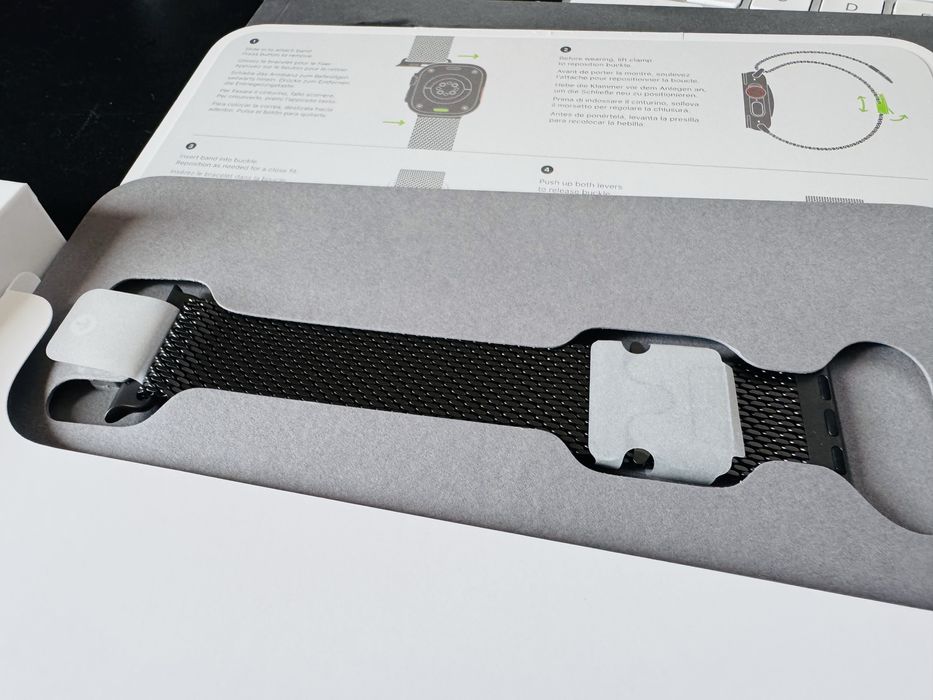 Apple Watch Ultra 2 Loop Titanium