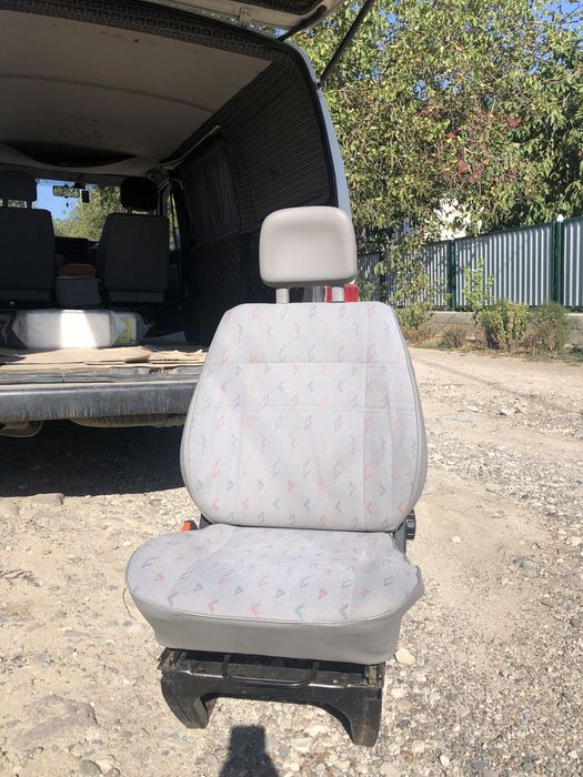 Сидіння водійське Volkswagen transporter 4, vw t4 сидіння
