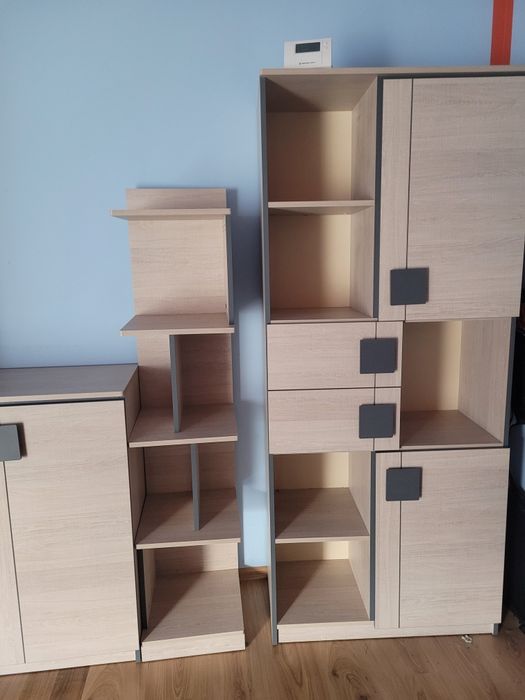 Meble młodzieżowe brąz