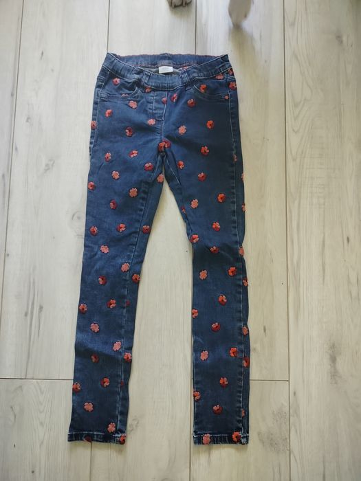 Jeansy skinny rurki 140cm haftowane kwiatki S.Oliver na gumce