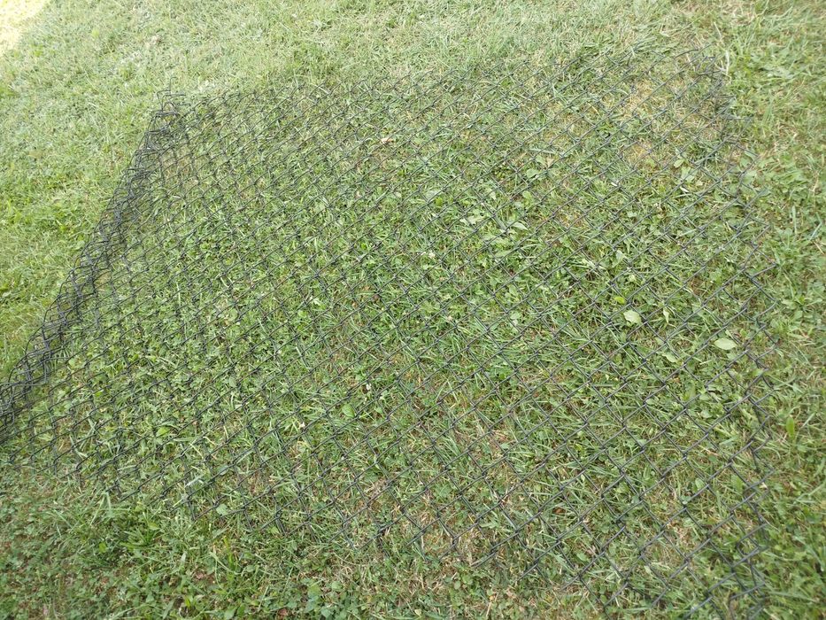 Siatka ogrodzeniowa pcv czarna