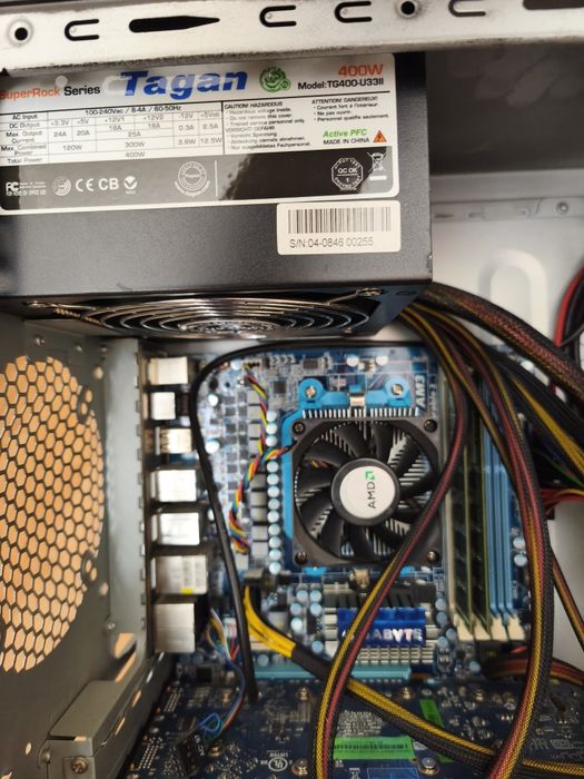 Komputer Retro Windows XP / GeForce 8800GT / AMD AM3".
