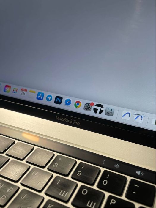 Macbook pro 2019 intel7