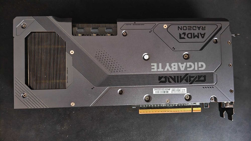 Відеокарта Gigabyte RX 9070 XT GAMING OC