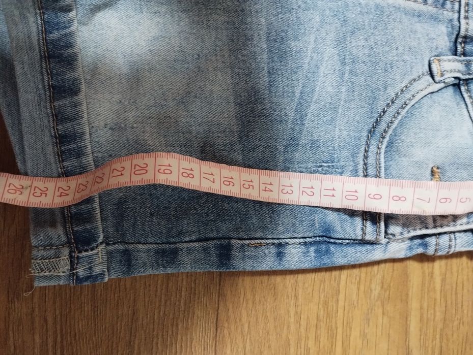 Джинсовий комбінезон