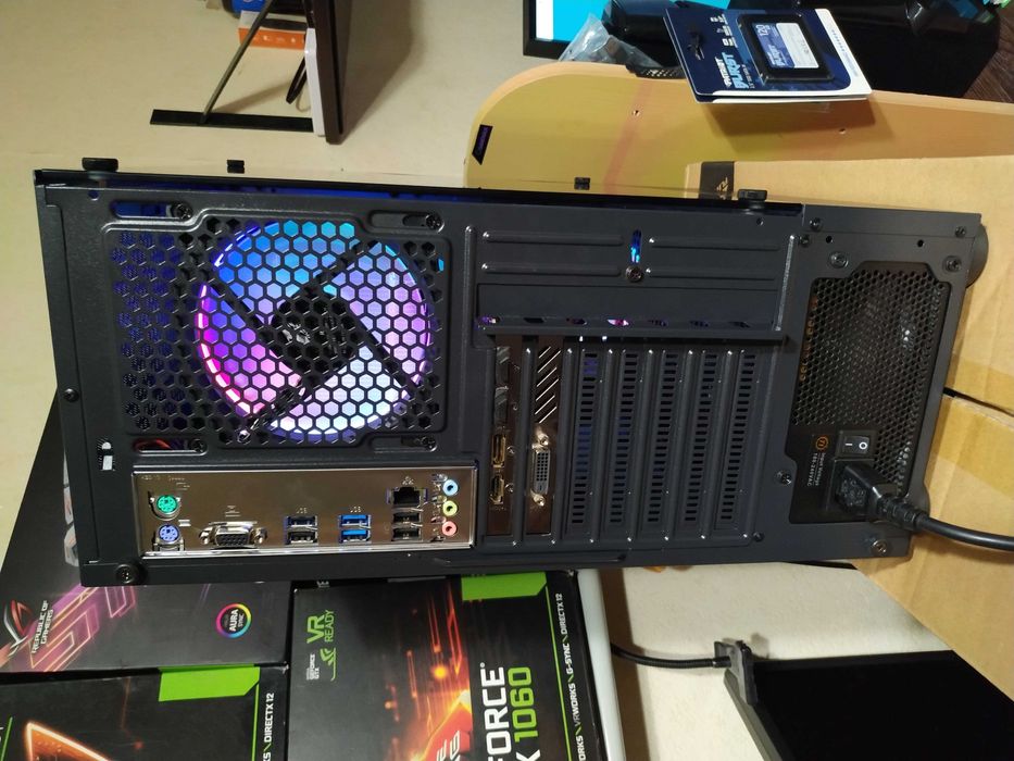 Ігровий комп'ютер Intel I7 4.0 GHZ, GTX 1070 8GB, 16GB RAM, SSD+HDD