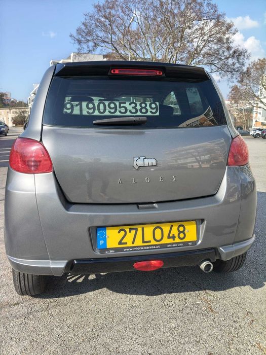 Minicarro fiável, económico e bem estimado – pronto a usar