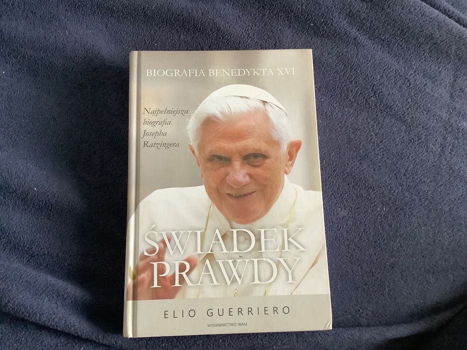 Książka “Świadek Prawdy” Biografia Benedykta XVI