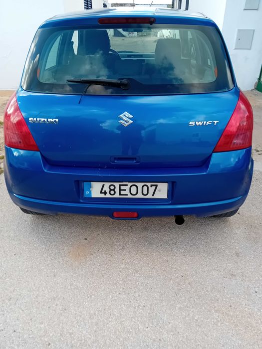 Carro suzuki swift