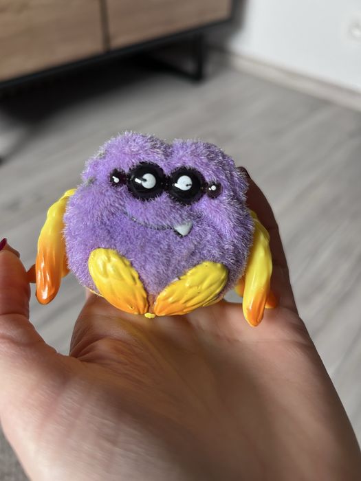 Zabawka pająk Yellies interaktywna