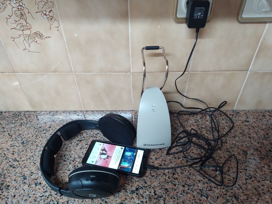 Auscultadores Wireless SENNHEISER Rs 120 Ii PlayStation TV aparelhagem