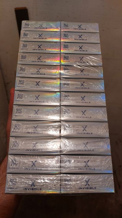 Durex Invisible Dodatkowo Nawilżane Prezerwatywa 24 sztuki w displayu