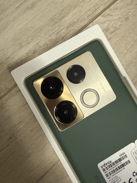 Infinix Note 40 Pro zielony 256GB – jak nowy!